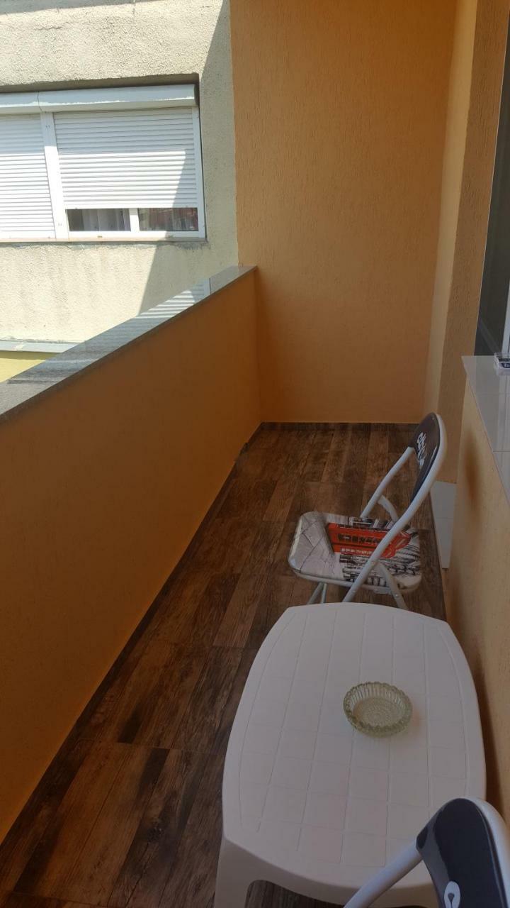 Apartament Victory Apartment Orsova Bagian luar foto
